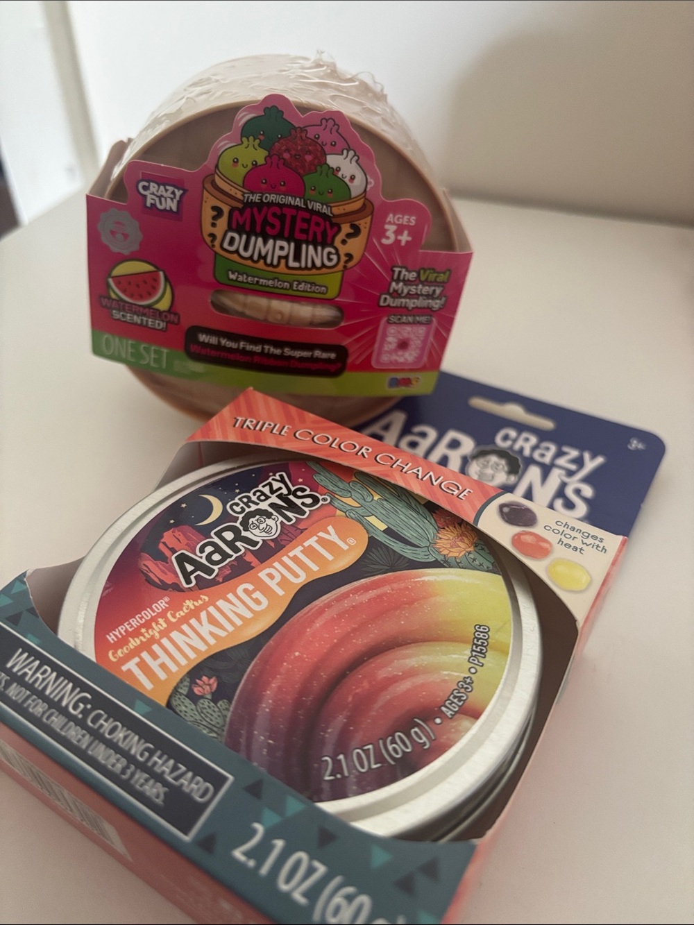 Aaron’s Thinking Putty & watermelon scented RMS Triple Color Change (Multicolor)